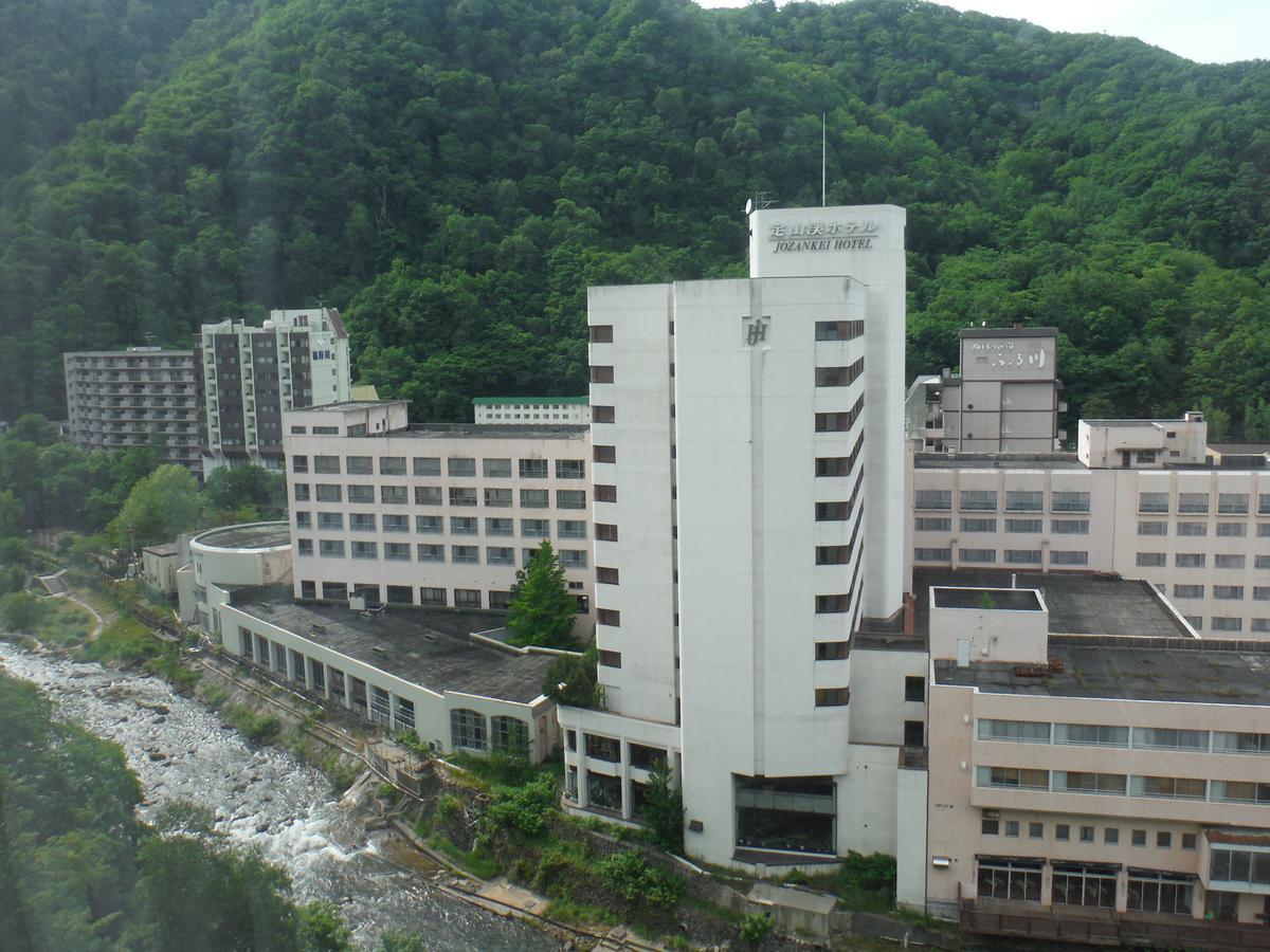 Hotel Sankeien Sapporo Exterior photo